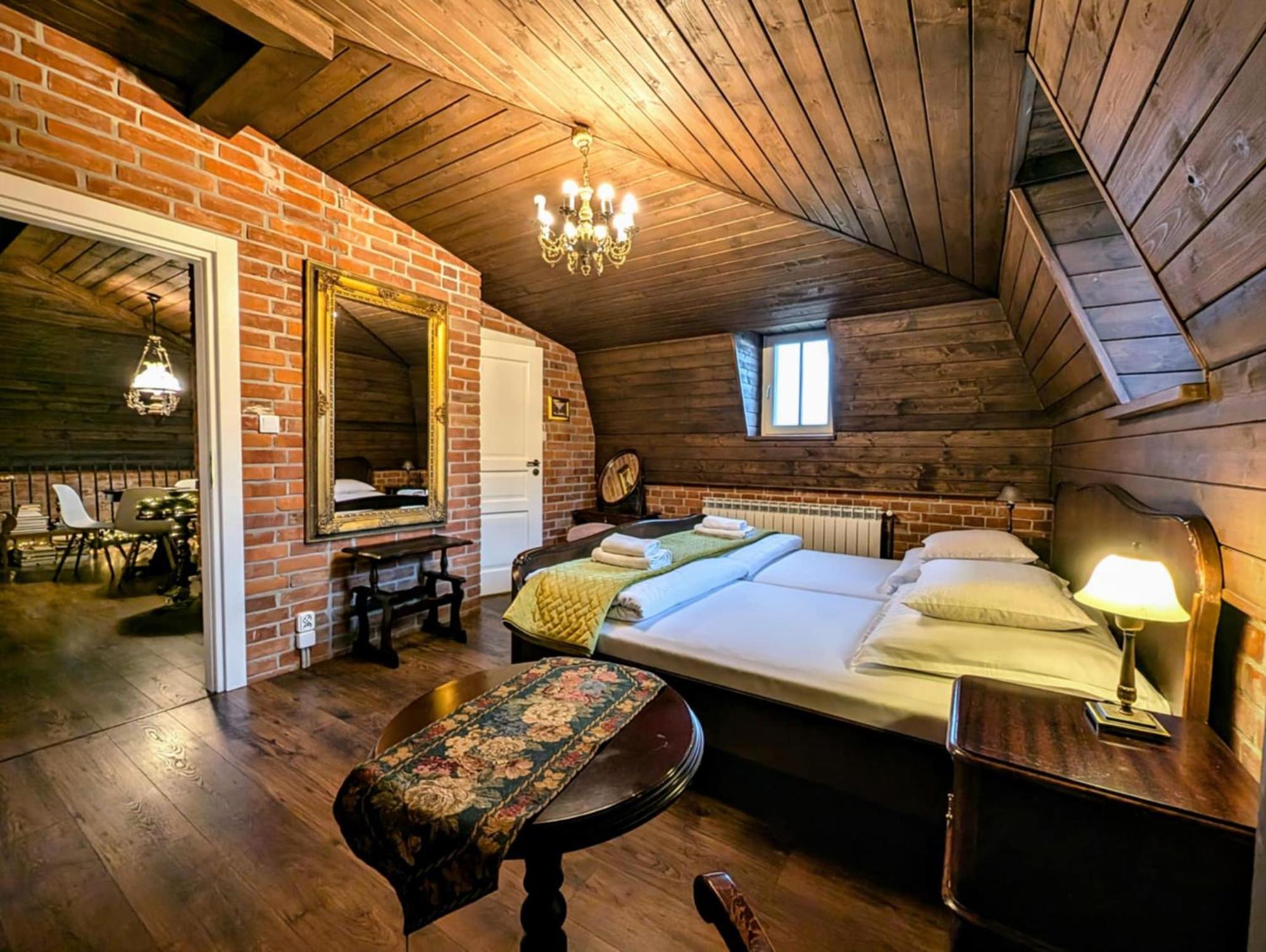 Dworek Atrium Tomaszów Lubelski Dış mekan fotoğraf